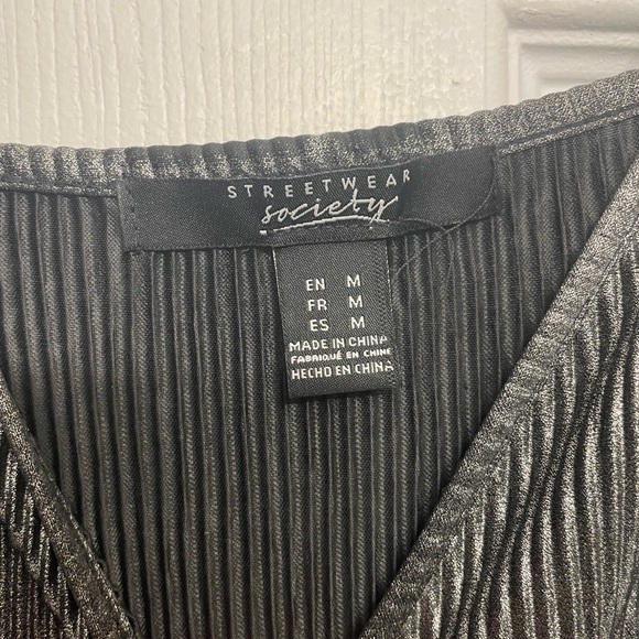 Silver romper - Picture 3 of 3